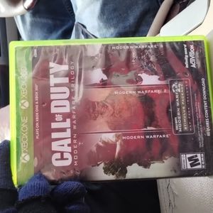 Xbox 360 Call Of Duty Modern Warfare triolgy Game